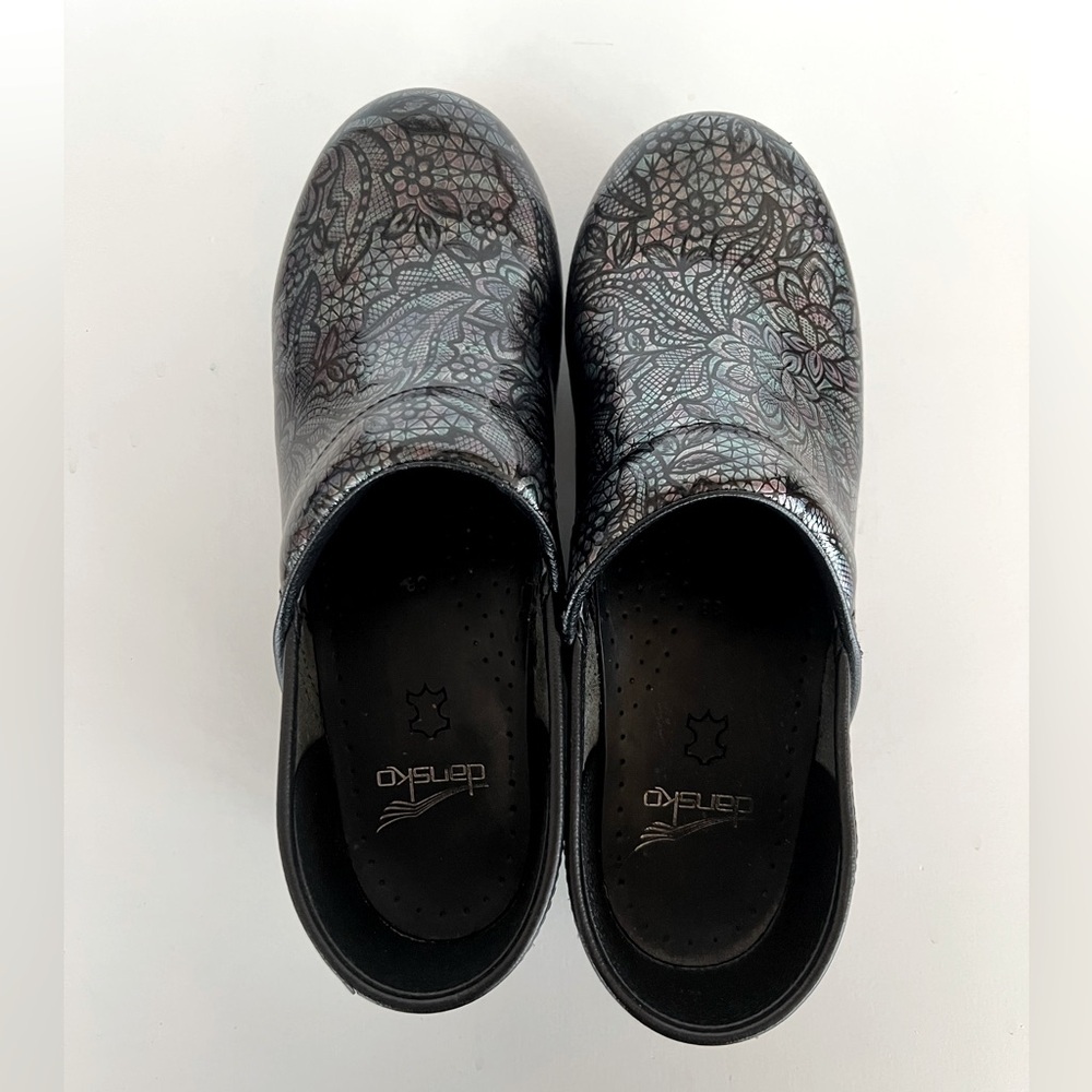 Dansko Women's Professional Clogs Henna Floral Patent Leather, sz 38 - Picture 5 of 10